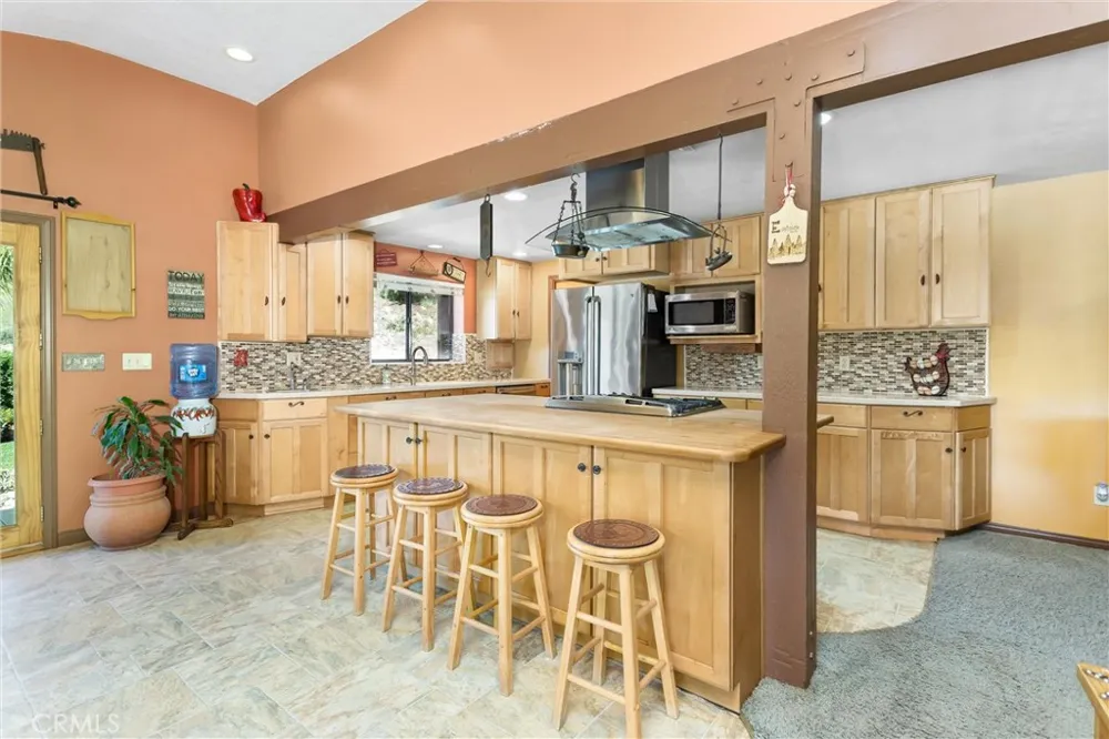 30260 San Timoteo Canyon Redlands, CA 92373