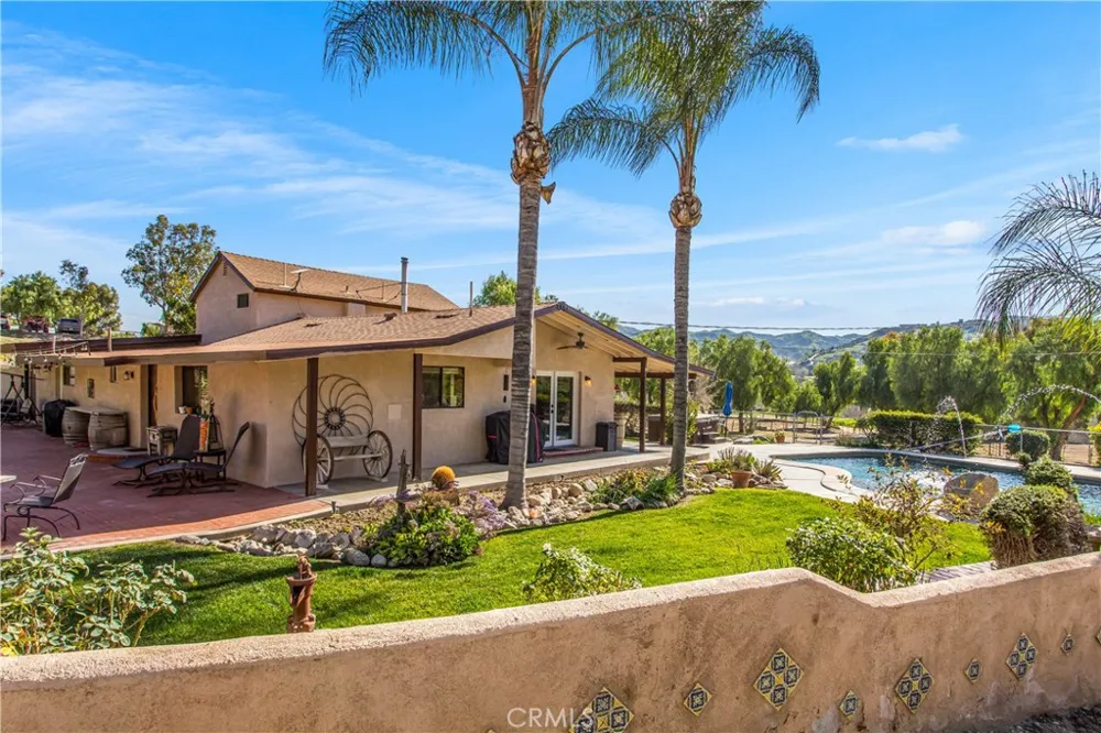 30260 San Timoteo Canyon Redlands, CA 92373