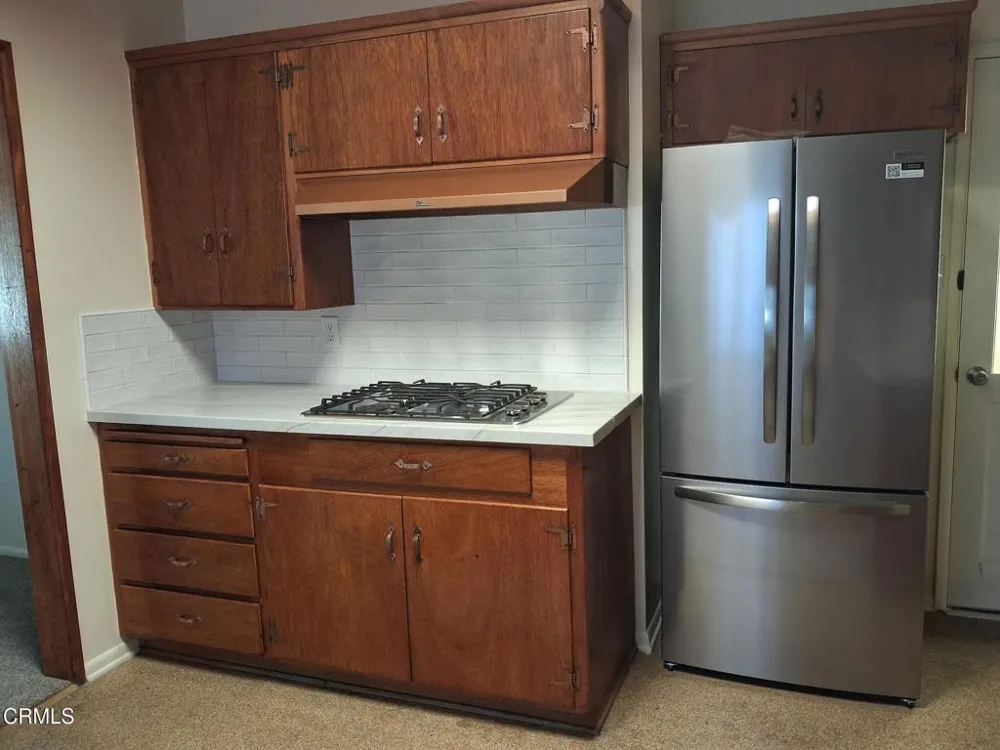 3296 San Luis Street Ventura, CA 93003