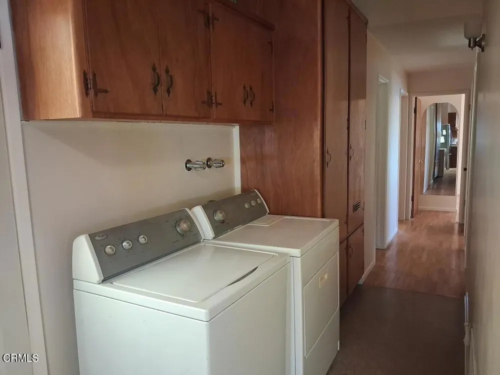 3296 San Luis Street Ventura, CA 93003