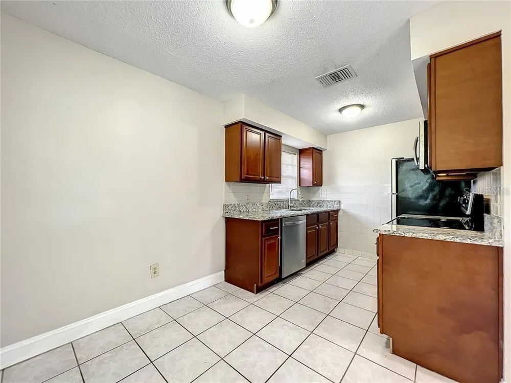 5331 DAVISSON AVENUE Orlando, FL 32810