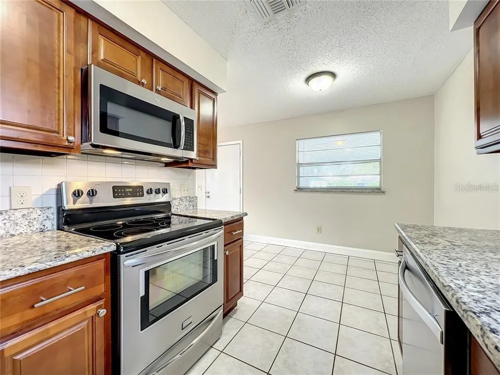 5331 DAVISSON AVENUE Orlando, FL 32810