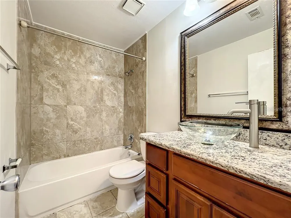 5331 DAVISSON AVENUE Orlando, FL 32810