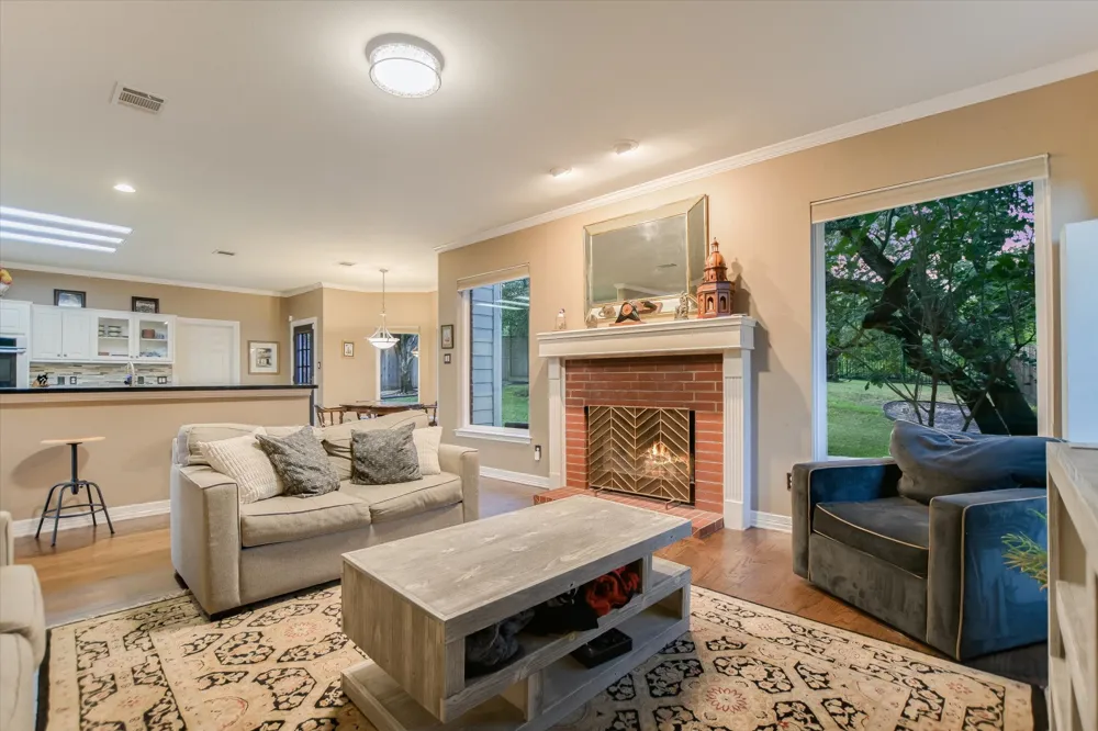2302 Cliffs Edge Drive Austin, TX 78733
