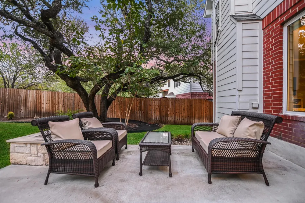 2302 Cliffs Edge Drive Austin, TX 78733