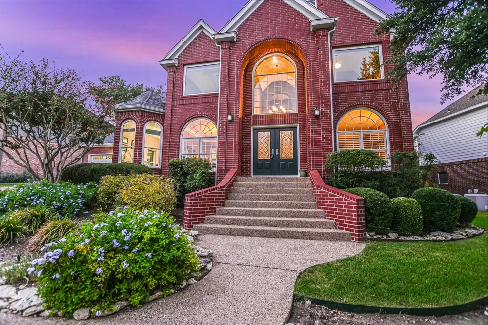 2302 Cliffs Edge Drive Austin, TX 78733