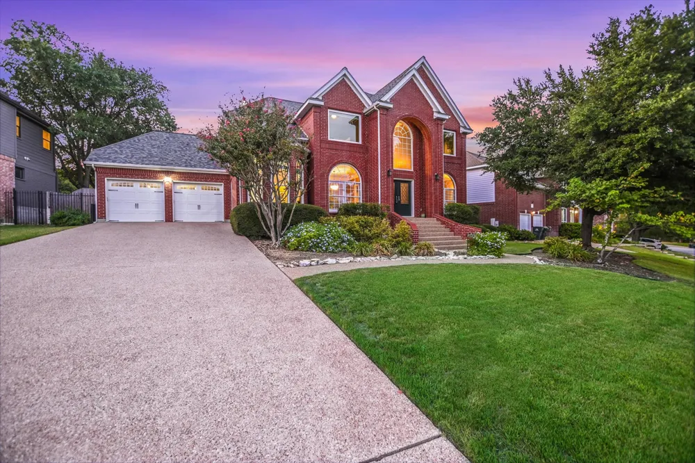 2302 Cliffs Edge Drive Austin, TX 78733