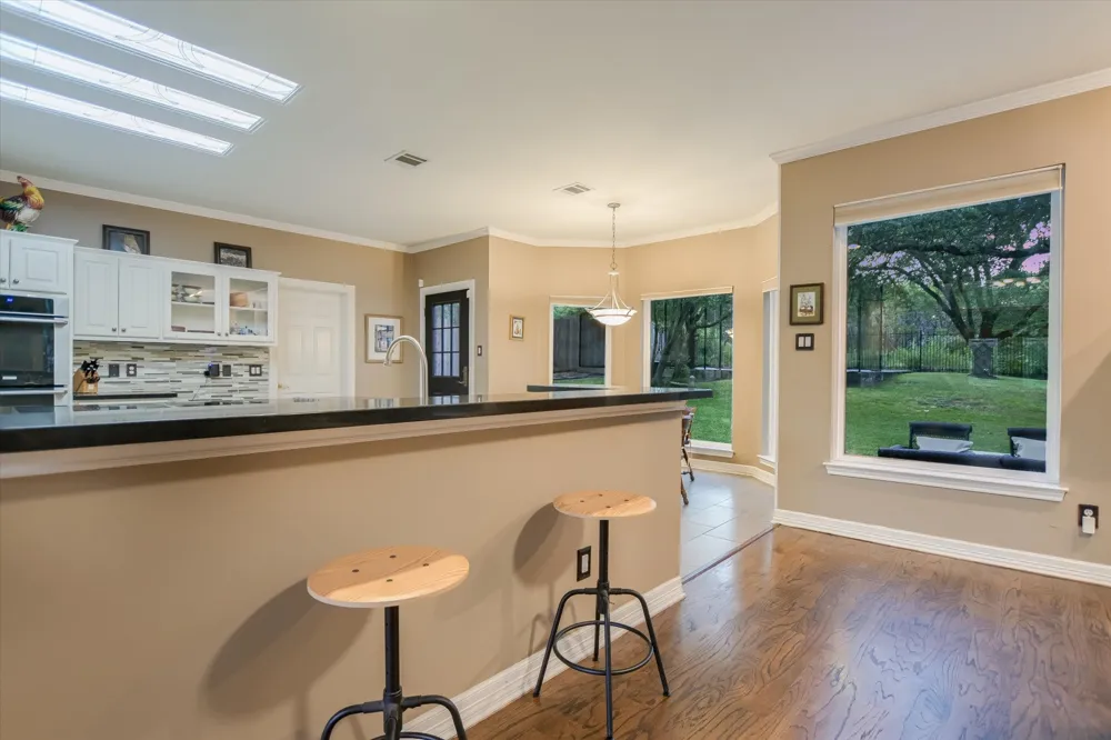 2302 Cliffs Edge Drive Austin, TX 78733