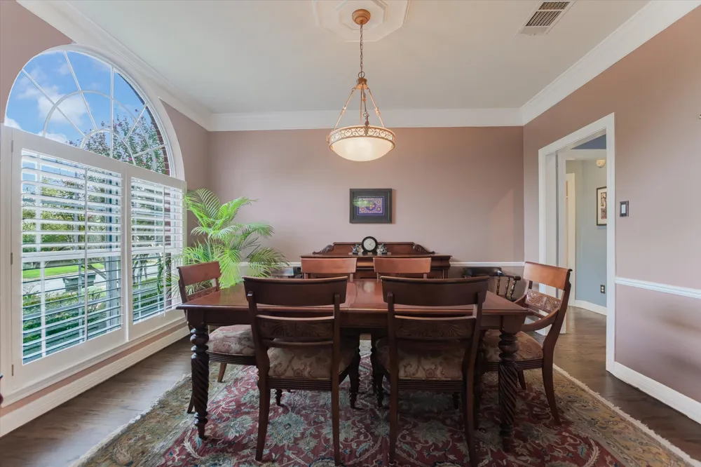 2302 Cliffs Edge Drive Austin, TX 78733