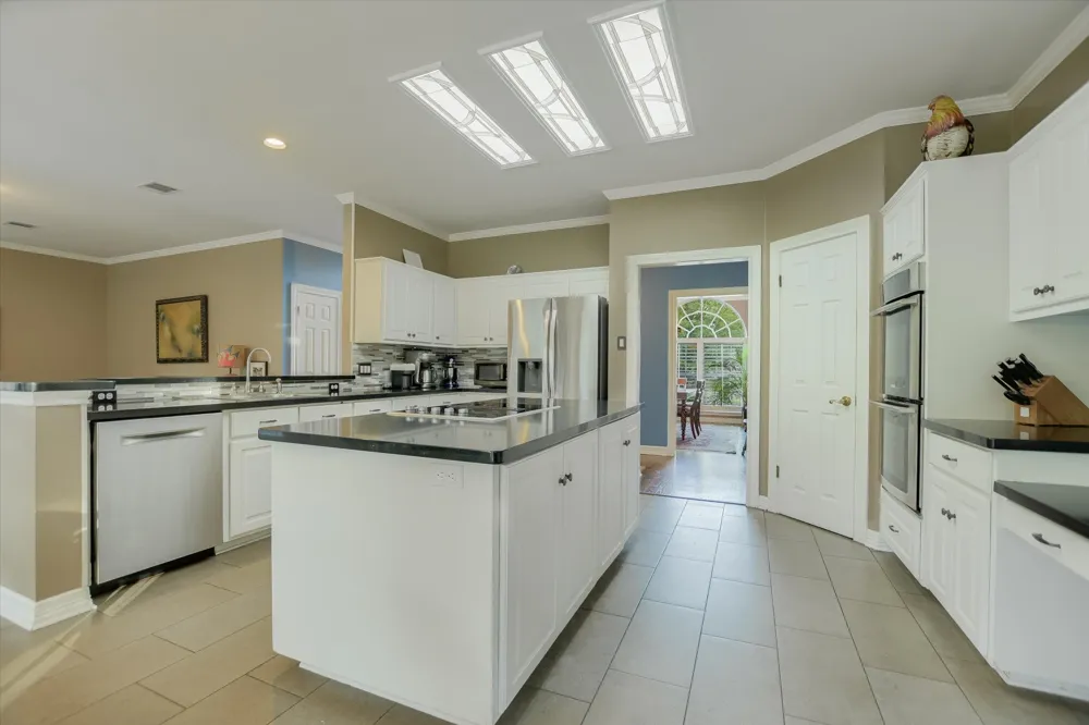 2302 Cliffs Edge Drive Austin, TX 78733