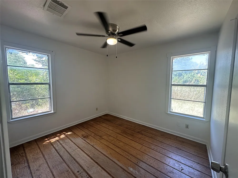 209 Schirra Place Austin, TX 78753