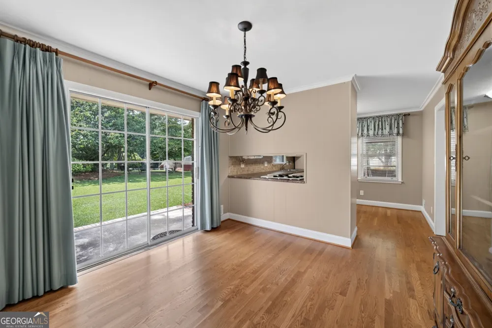 2303 Rockbridge RD Stone Mountain, GA 30087
