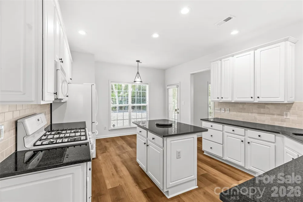 15046 Annan Court Charlotte, NC 28277