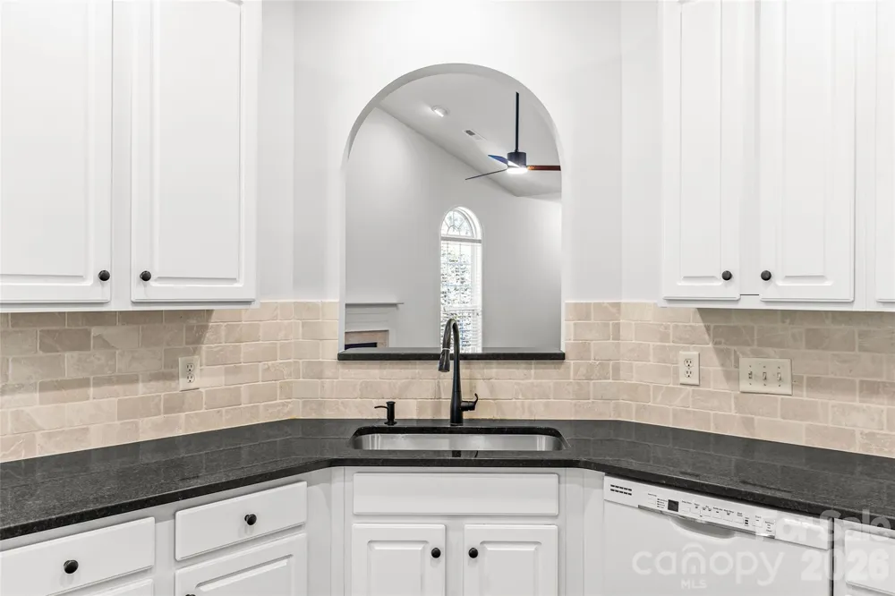15046 Annan Court Charlotte, NC 28277
