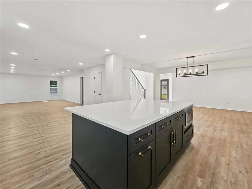 4207 Lake Rill Court Marietta, GA 30062