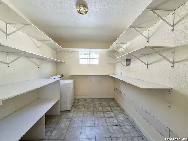 5855 Sandy Valley Drive San Antonio, TX 78242