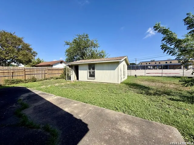 5855 Sandy Valley Drive San Antonio, TX 78242
