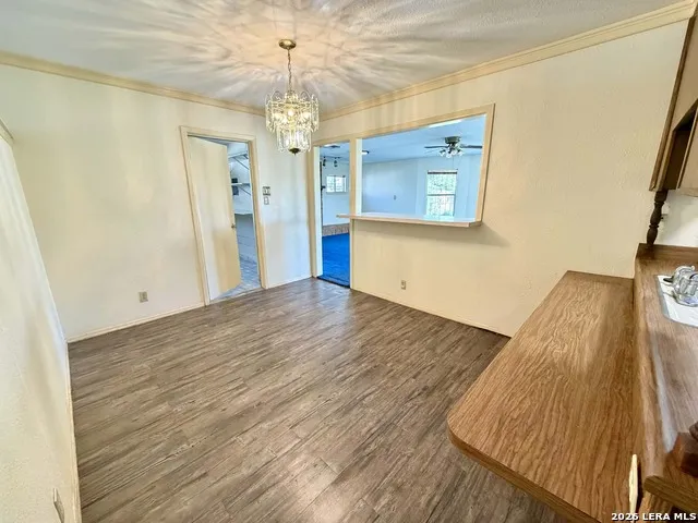5855 Sandy Valley Drive San Antonio, TX 78242