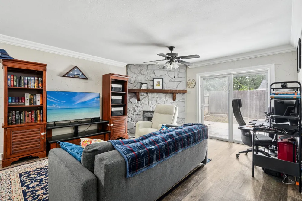 1610 Brentwood Drive Irving, TX 75061