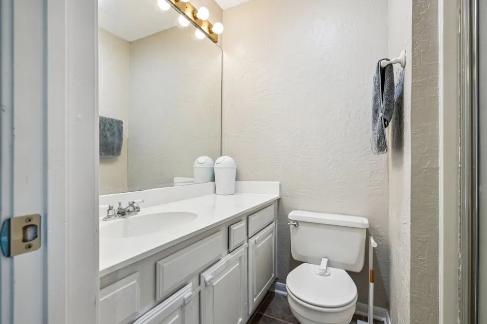 1610 Brentwood Drive Irving, TX 75061