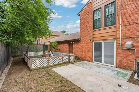 1610 Brentwood Drive