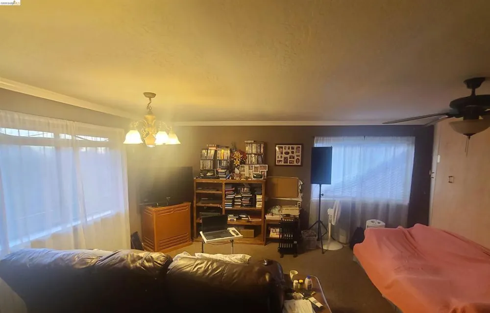 20860 Caylor Dr Soulsbyville, CA 95372