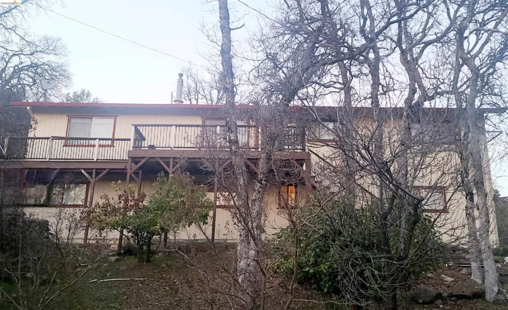 20860 Caylor Dr Soulsbyville, CA 95372