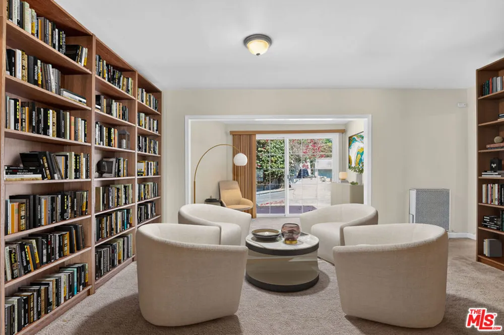 5551 Arch Crest Drive Los Angeles, CA 90043