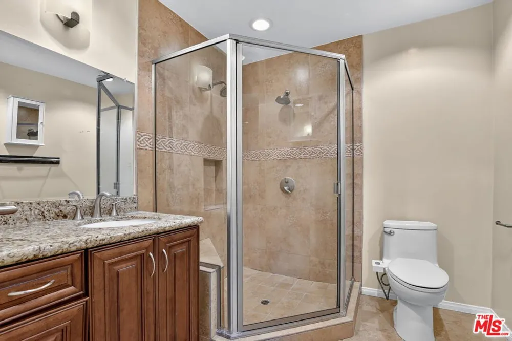 5551 Arch Crest Drive Los Angeles, CA 90043