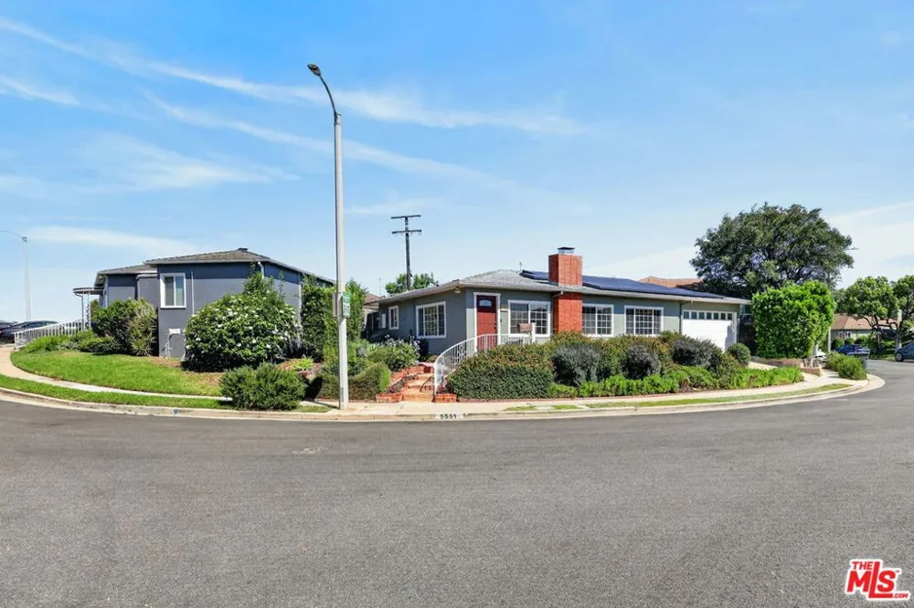 5551 Arch Crest Drive Los Angeles, CA 90043