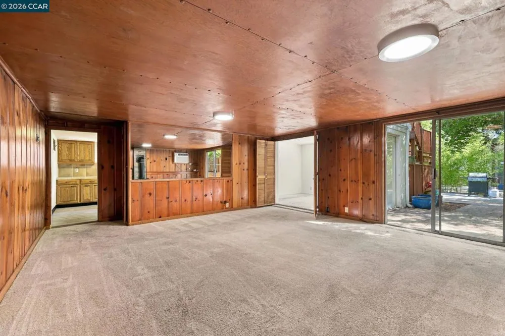 2180 Hillside Ave Walnut Creek, CA 94597