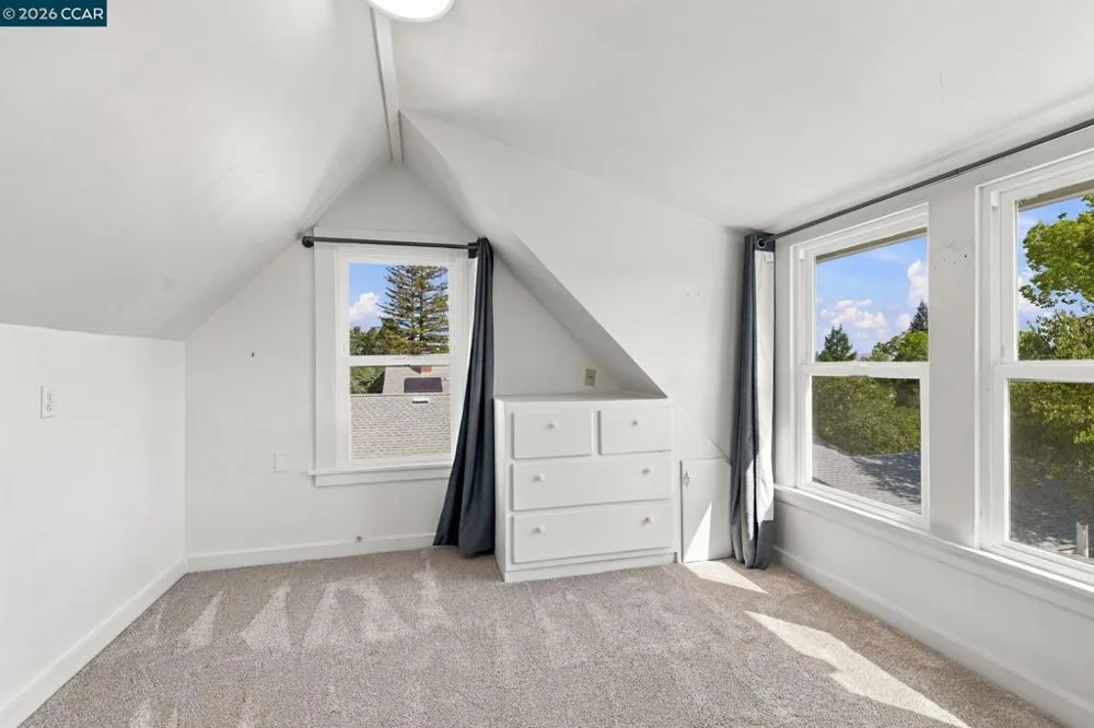 2180 Hillside Ave Walnut Creek, CA 94597