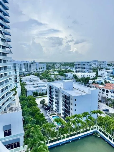 3101 Bayshore Dr #1208 Fort Lauderdale, FL 33304
