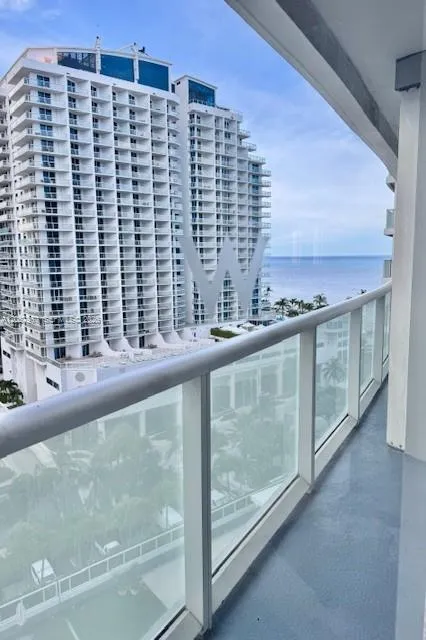 3101 Bayshore Dr #1208 Fort Lauderdale, FL 33304