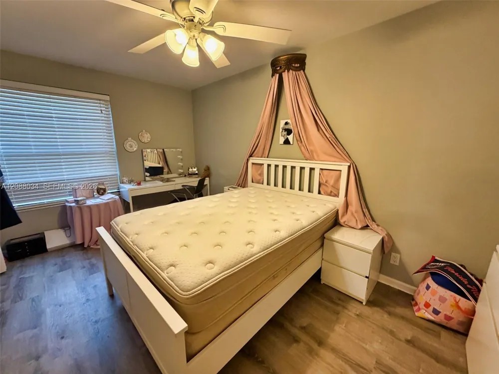 8460 Shadow Ct #1-4 Coral Springs, FL 33071