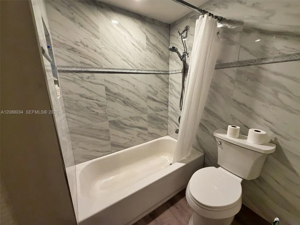 8460 Shadow Ct #1-4 Coral Springs, FL 33071