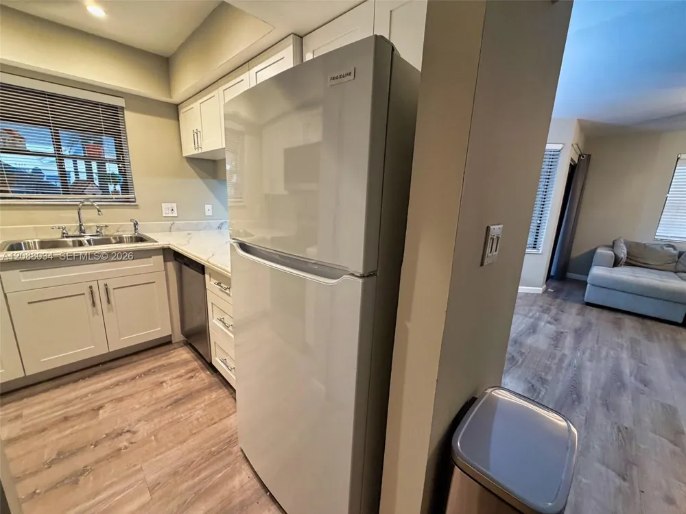 8460 Shadow Ct #1-4 Coral Springs, FL 33071