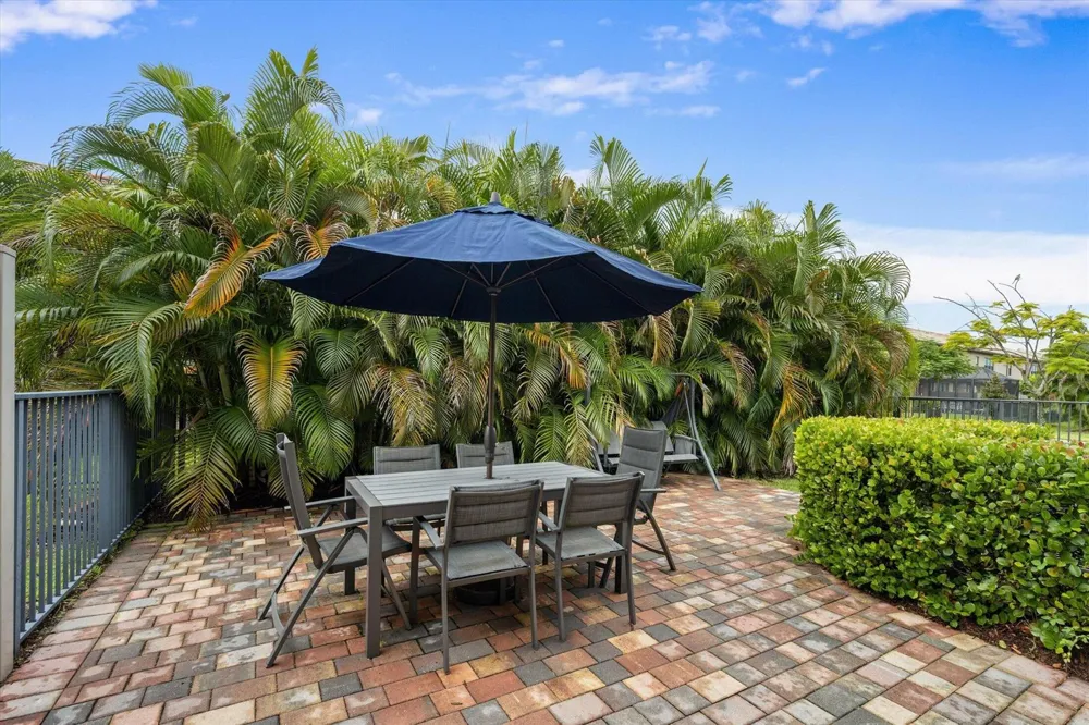 8221 Cinch Way Lake Worth, FL 33467