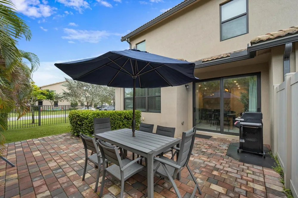 8221 Cinch Way Lake Worth, FL 33467