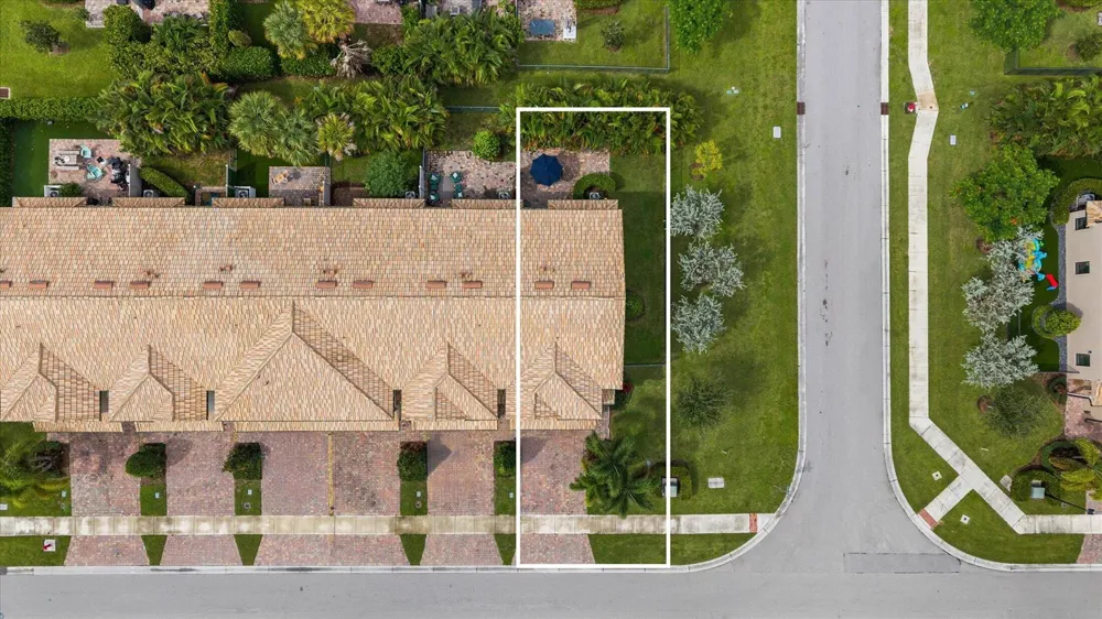 8221 Cinch Way Lake Worth, FL 33467