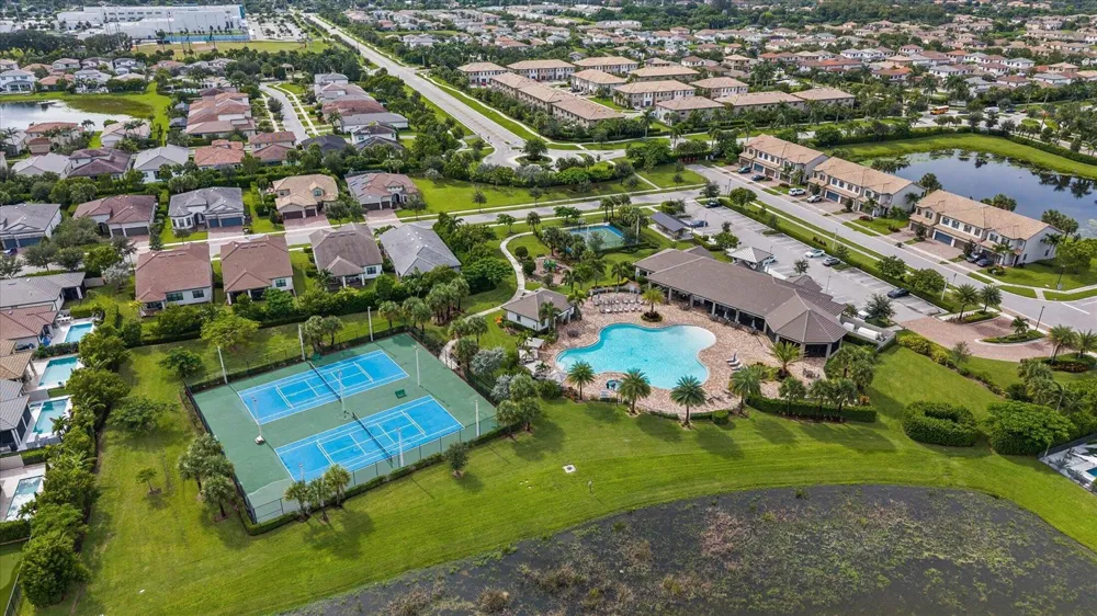 8221 Cinch Way Lake Worth, FL 33467