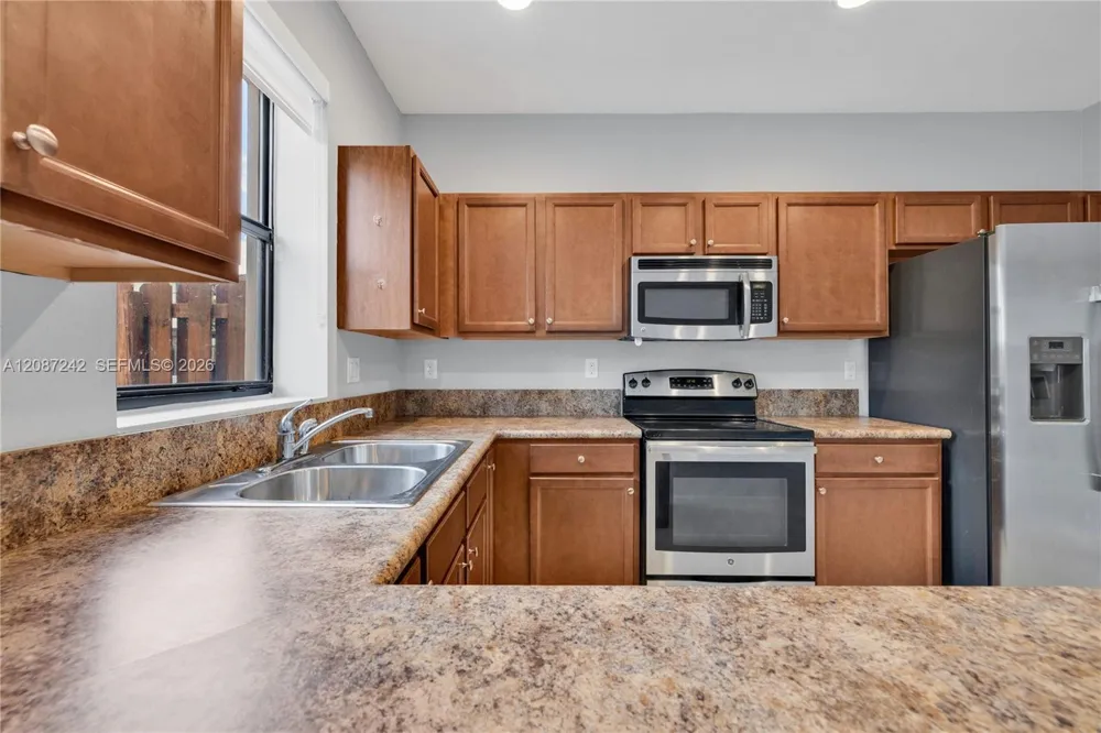 17531 SW 153rd Path Miami, FL 33187
