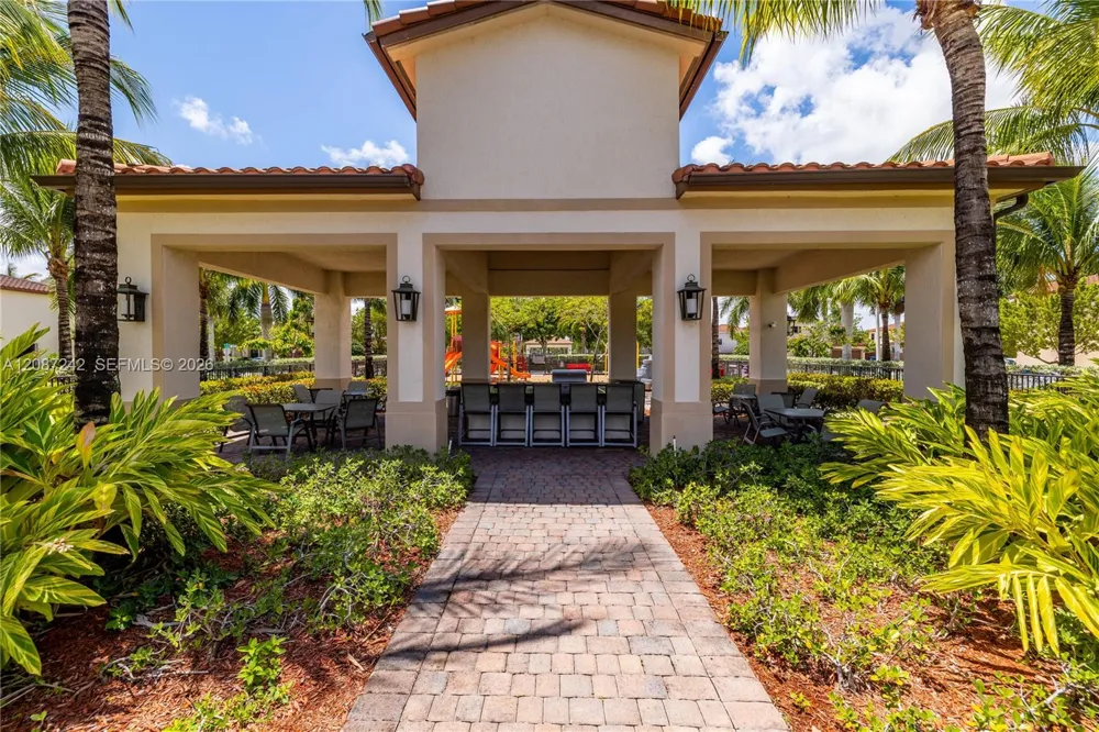 17531 SW 153rd Path Miami, FL 33187
