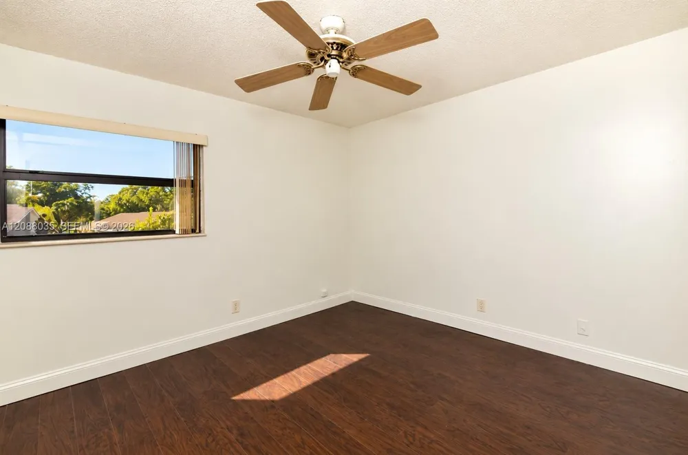 4755 NW 30th St Coconut Creek, FL 33063