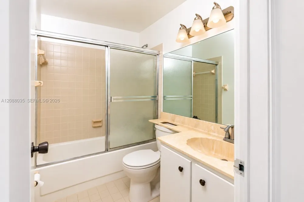 4755 NW 30th St Coconut Creek, FL 33063