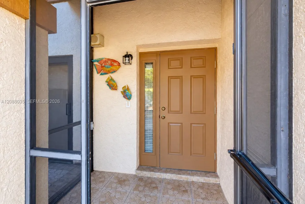 4755 NW 30th St Coconut Creek, FL 33063