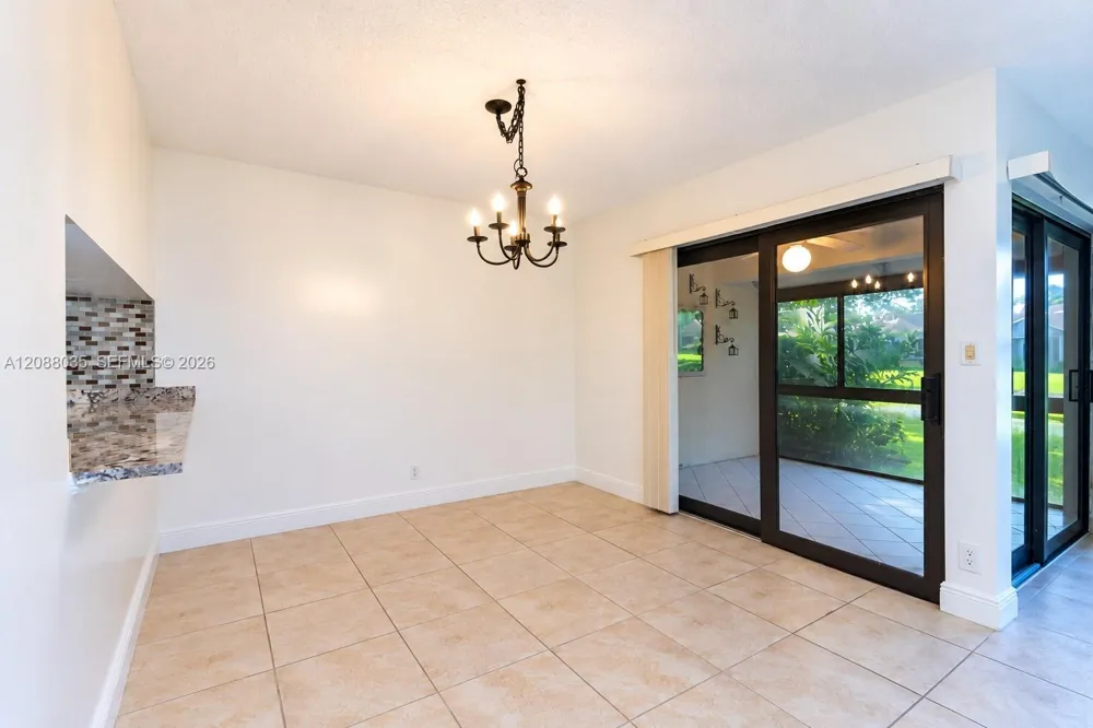 4755 NW 30th St Coconut Creek, FL 33063