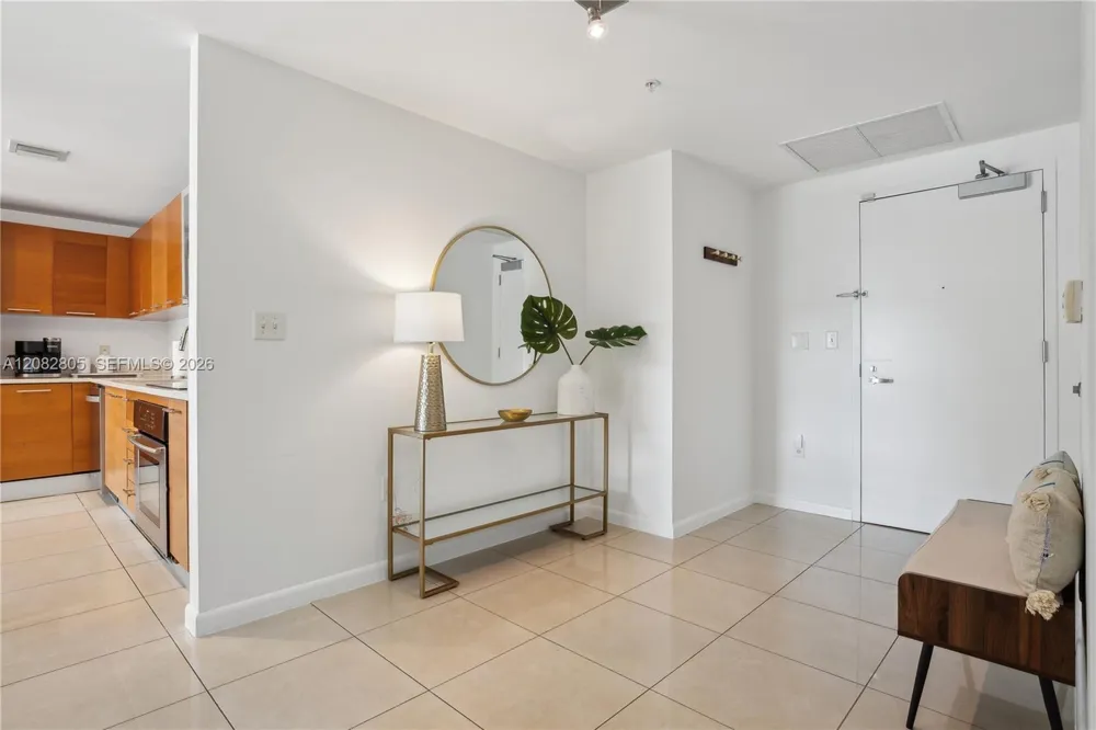 3250 NE 1st Ave #616 Miami, FL 33137