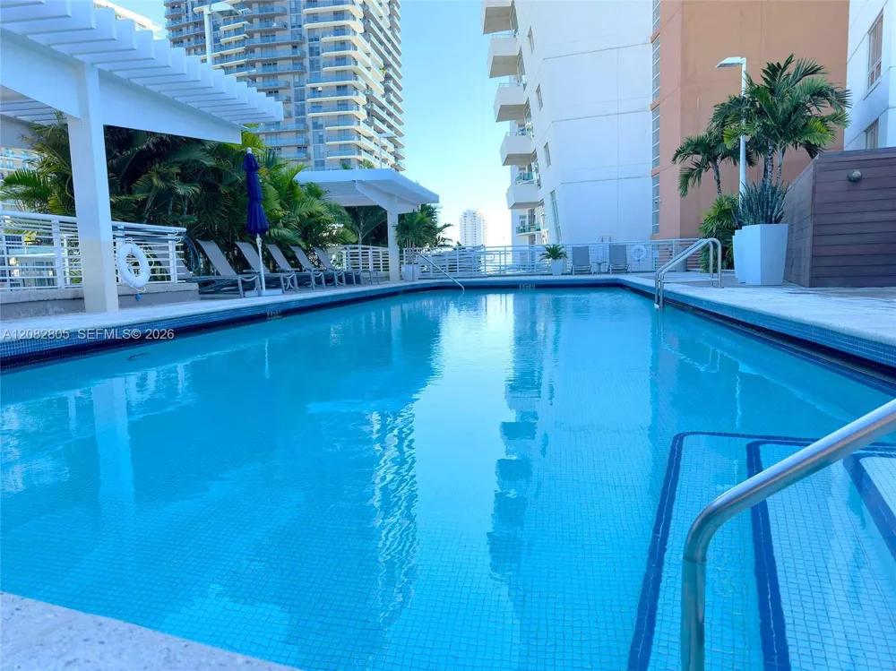 3250 NE 1st Ave #616 Miami, FL 33137