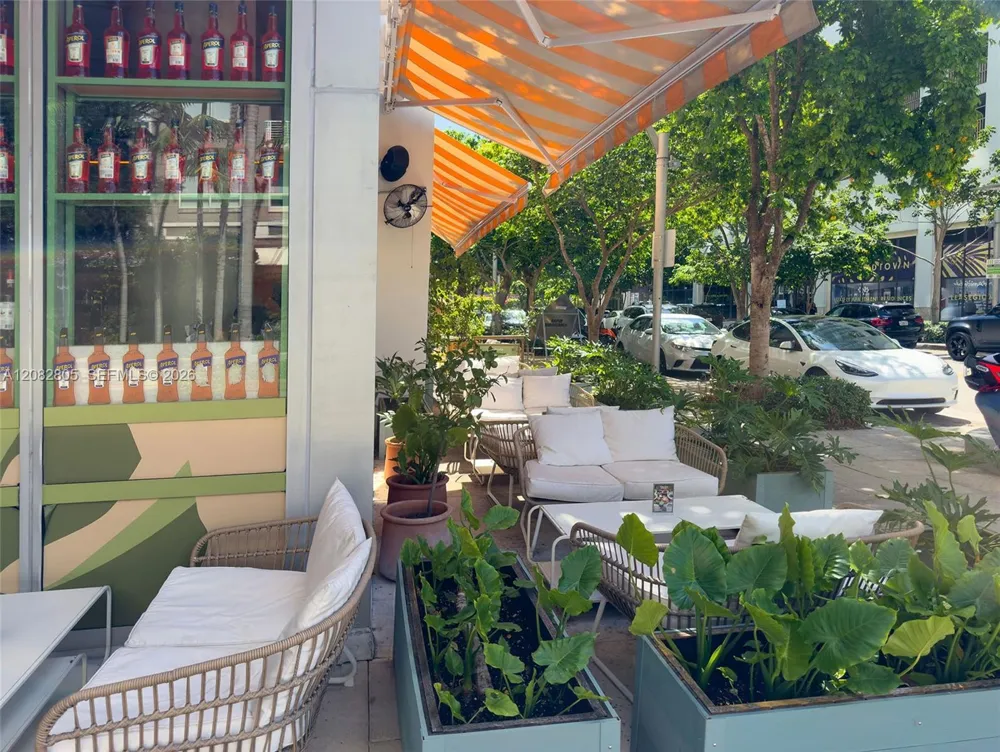 3250 NE 1st Ave #616 Miami, FL 33137